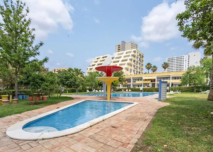 Hostwise - Sunny Flat Near Da Rocha Portimão