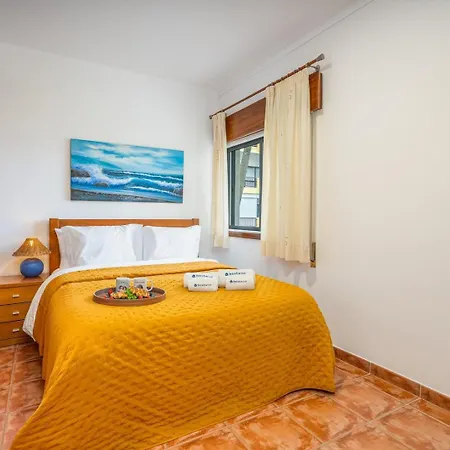 Hostwise - Sunny Flat Near Da Rocha Διαμέρισμα Portimão