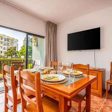 Hostwise - Sunny Flat Near Da Rocha Portimao